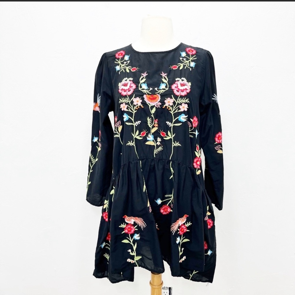 ZARA Black floral embroidery dress
